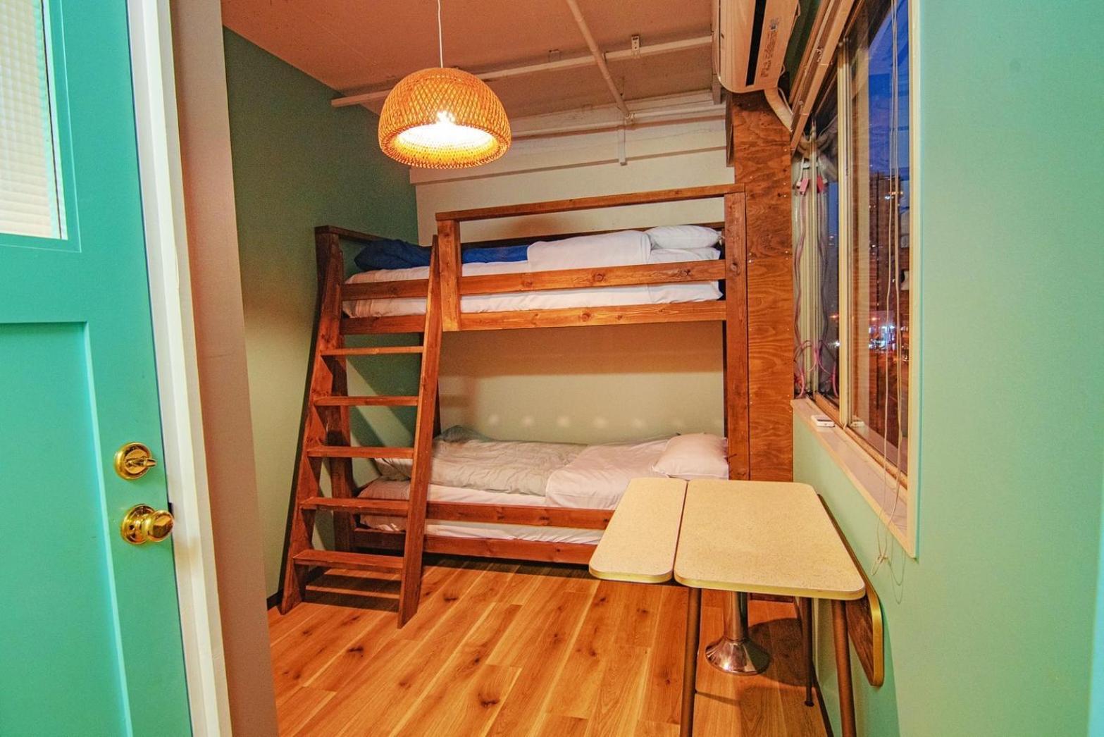 Hostel Chillax Osaka Eksteriør billede