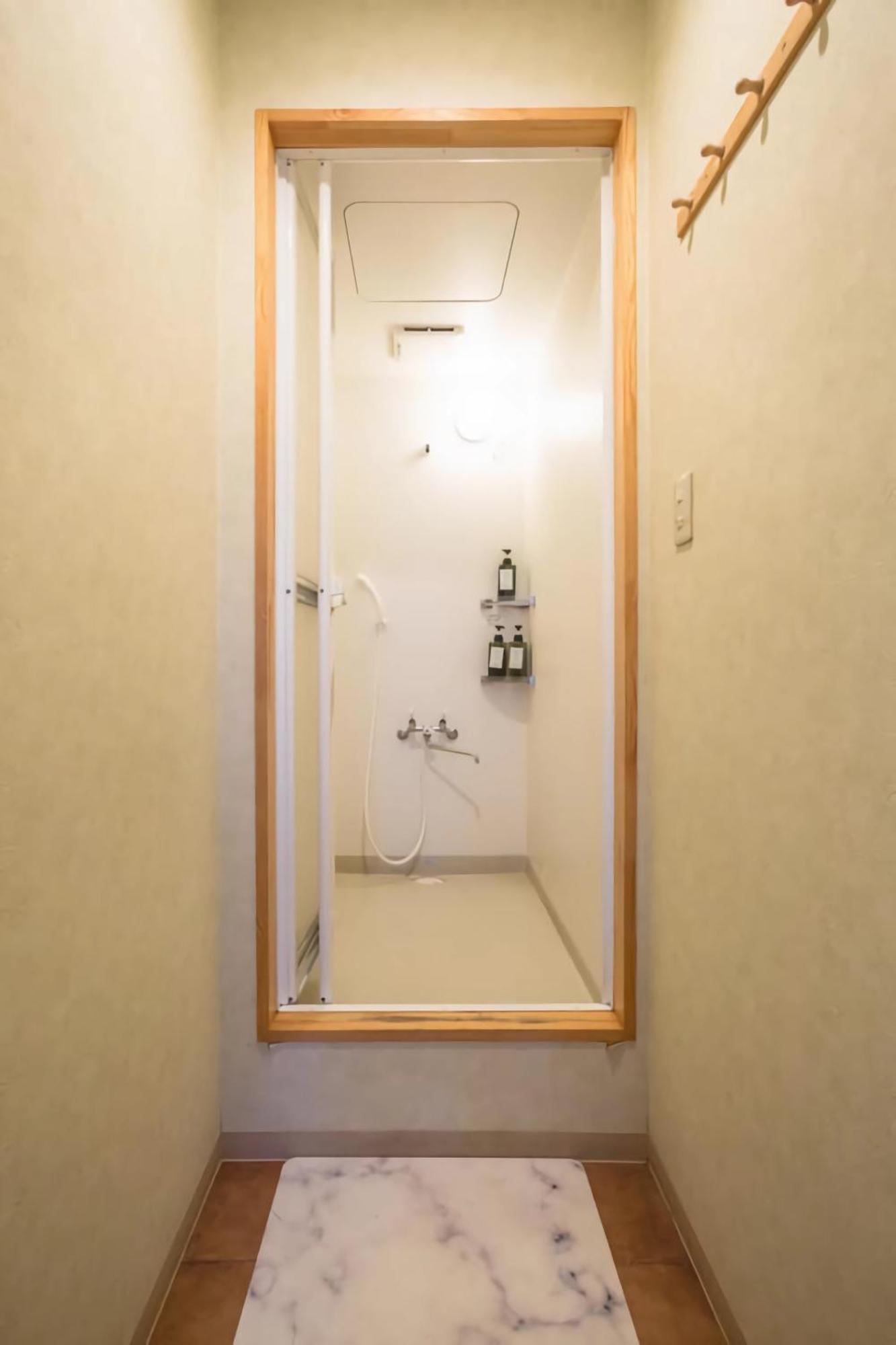 Hostel Chillax Osaka Værelse billede
